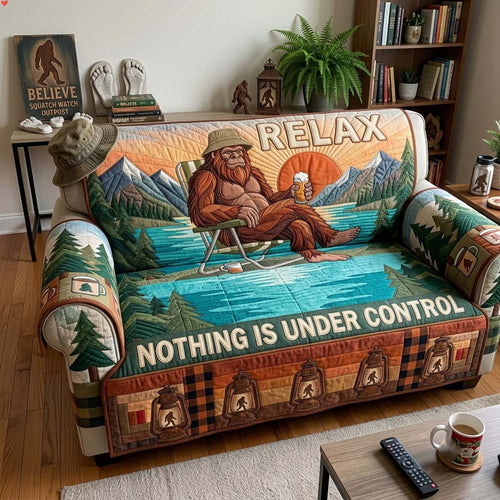 Relax Lakeside Bigfoot Quilted Sofa Cover GDTONTD1878_C2