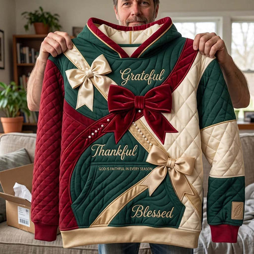 Cranberry Gratitude Garland Hoodie GDTONTD2049