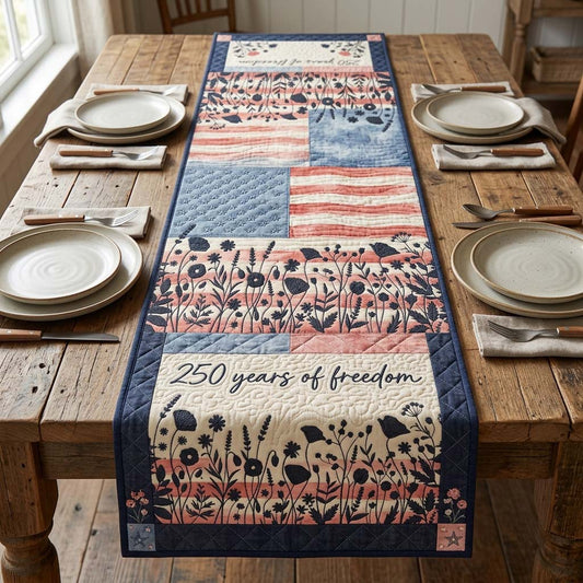 Patriotic Meadow Quilted Table Runner GDTONTD54