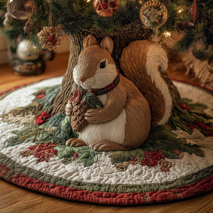 Squirrel Gathering Quilted Tree Skirt GFTOHD12008