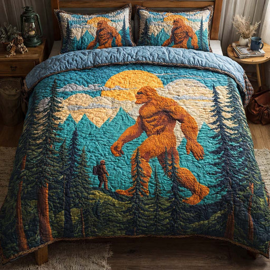 Golden Peak Bigfoot 3-Piece Quilted Bedding Set GFTOHD14063