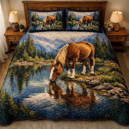 Mountain Lake Horse 3-Piece Quilted Bedding Set GFTOHD14350