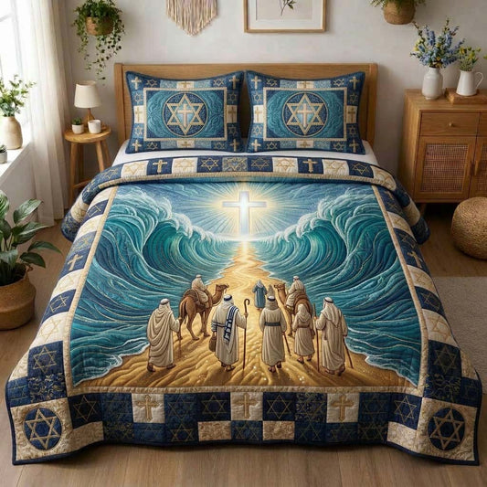 Holy Passage Light 3-Piece Quilted Bedding Set GFTOHD14419