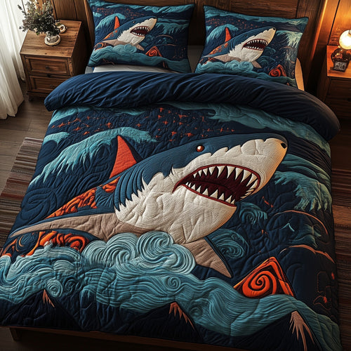 Inferno Shark 3-Piece Quilted Bedding Set GFTOHD3632