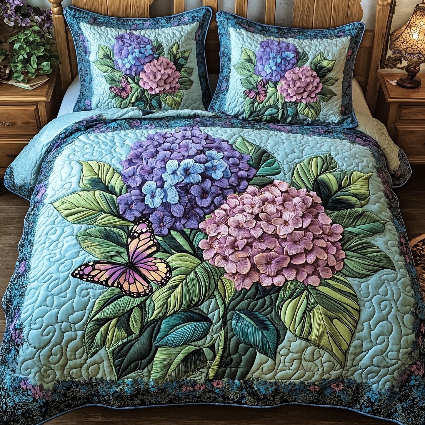 Twilight Hydrangea Garden 3-Piece Quilted Bedding Set GFTOHD5255