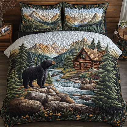 Bear and Cabin 3-Piece Quilted Bedding Set GFTOHD5402