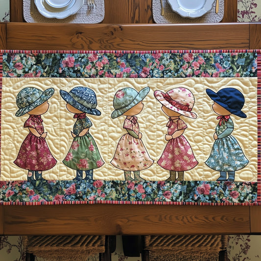 Vintage Sunbonnet Sue Quilted Table Runner GFTOHD6696