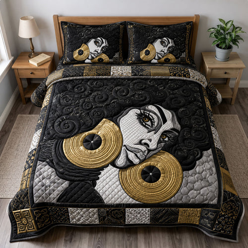 Monochrome Ebony And Gold Elegance Black Queen 3-Piece Quilted Bedding Set GFTOHNL219