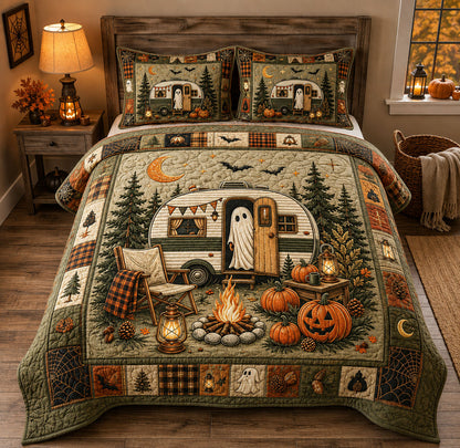 Haunted Camper Halloween 3-Piece Quilted Bedding Set GFTOHNL2422