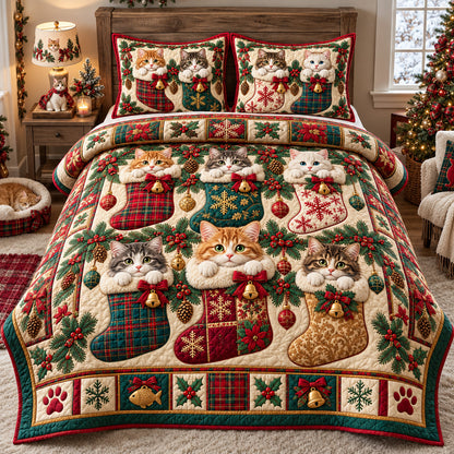Christmas Cats In Stockings 3-Piece Quilted Bedding Set GFTOHNL4327