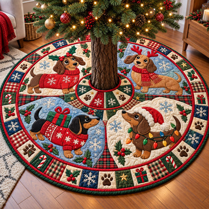 Dachshund Christmas Wishes Quilted Tree Skirt GFTOHNL4542