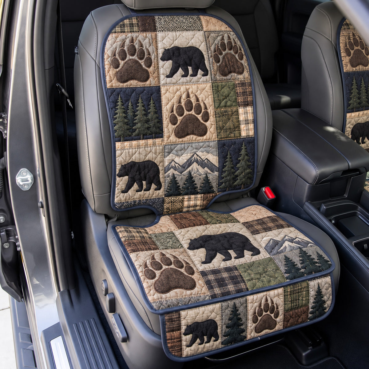 Rustic Black Bear Quilted Car Seat Protector GFTOHNL5171