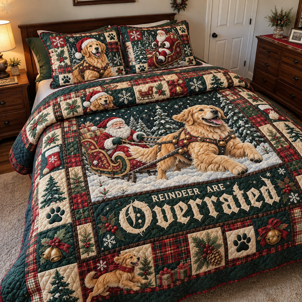 Santa Golden Retriever 3-Piece Quilted Bedding Set GFTOHNL5214