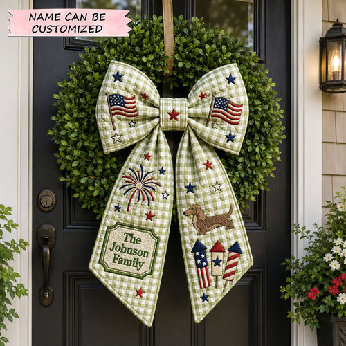 Personalized Green Gingham Dachshund Quilted Wreath Sash QTCUZ GFTOHNL718