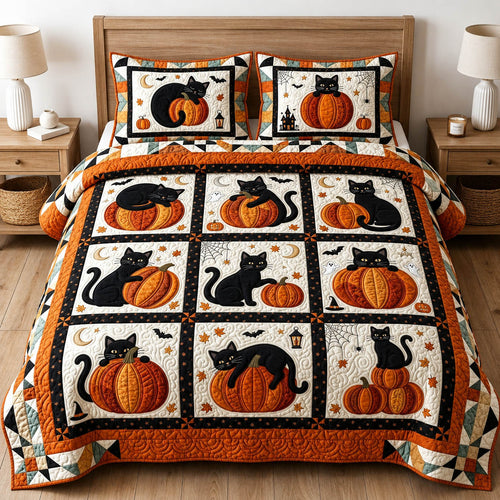 Cat Pumpkin Patch 3-Piece Quilted Bedding Set GFTOLAN894