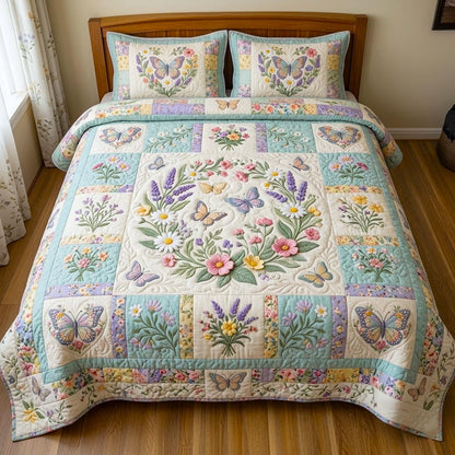 Floral Patchwork 3-Piece Quilted Bedding Set GFTOMA11222