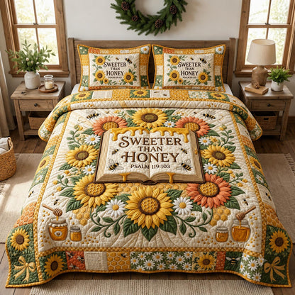 Bee Bliss 3-Piece Quilted Bedding Set GFTOMA12280