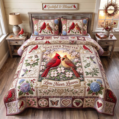 Forever Cardinals 3-Piece Quilted Bedding Set GFTOMA13631