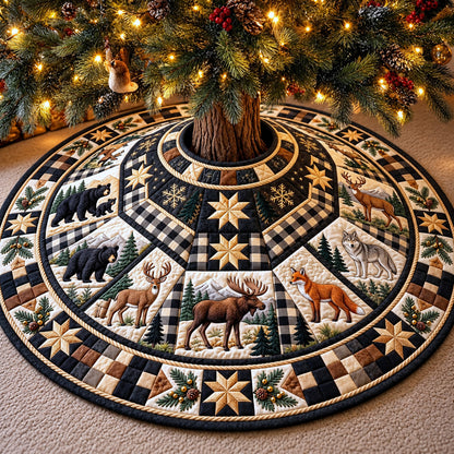 Geometric Wildlife Quilted Tree Skirt GFTOMA15440