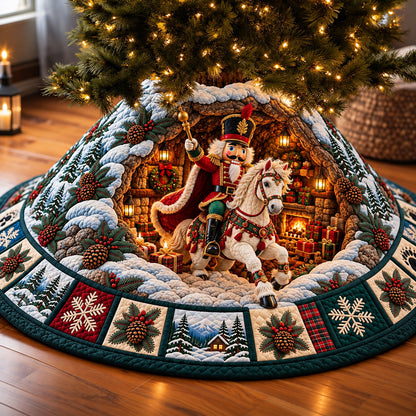 Holiday Character Quilted Tree Skirt GFTOMA15542
