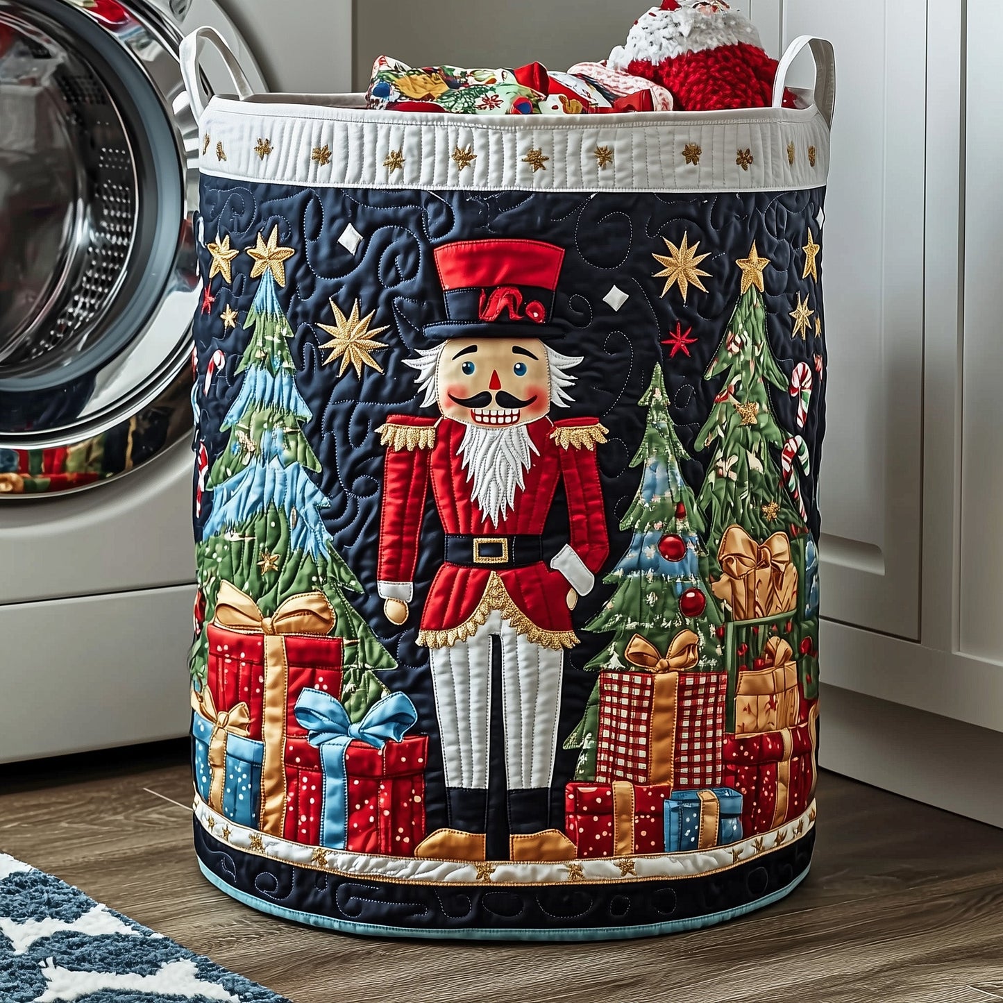 Nutcracker Guard Quilted Laundry Basket GFTOMA5039