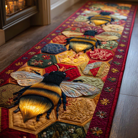 Shiny Bee Runner Rug GFTOMA7952