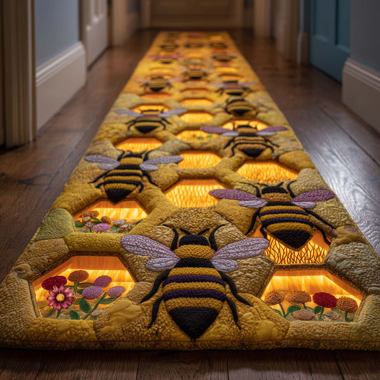 Shiny Bee Runner Rug GFTOMA7958