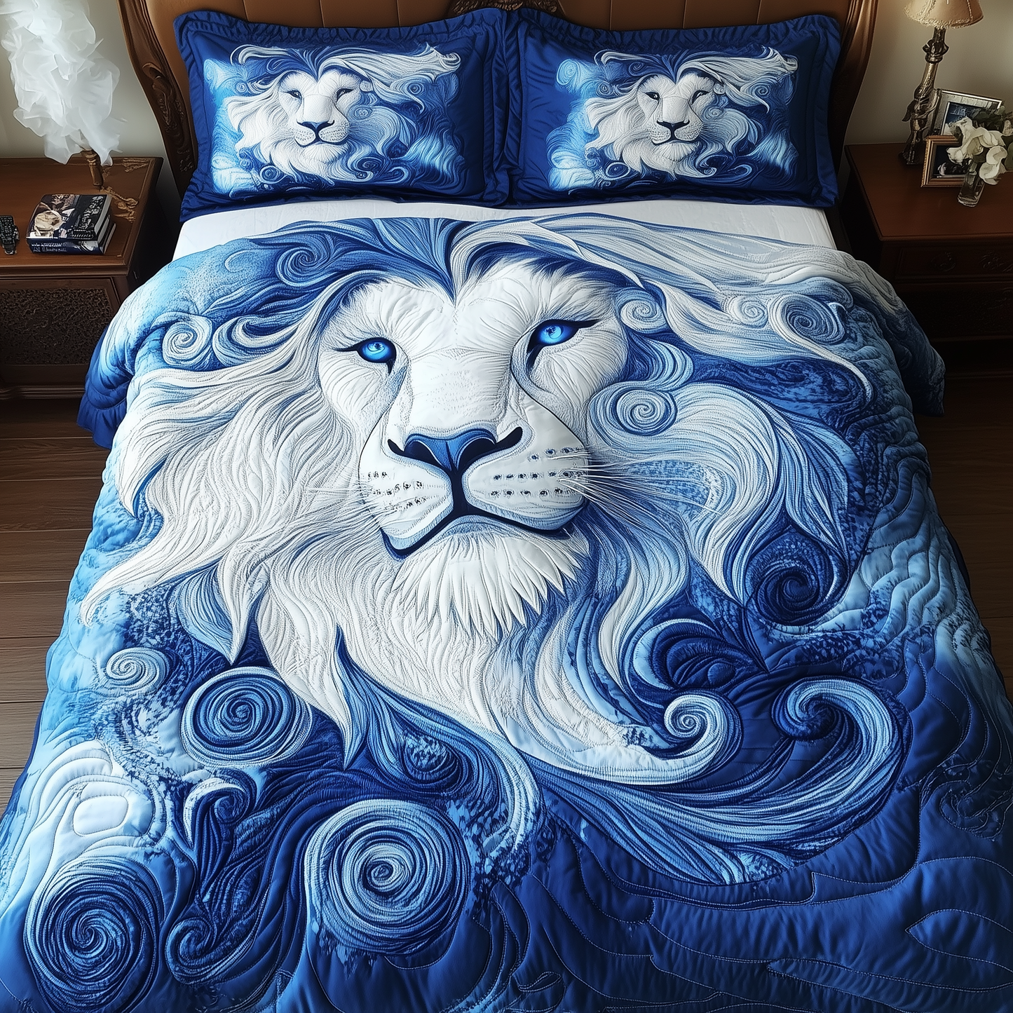 Blue Swirl Lion King 3-Piece Quilted Bedding Set GFTONL1586