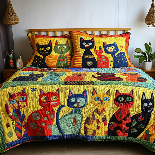 Funky Cats 3-Piece Quilted Bedding Set GFTONL1933