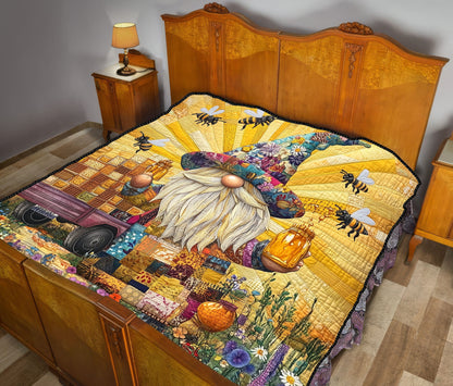 Honey Gnome Quilted Blanket GFTONL3320