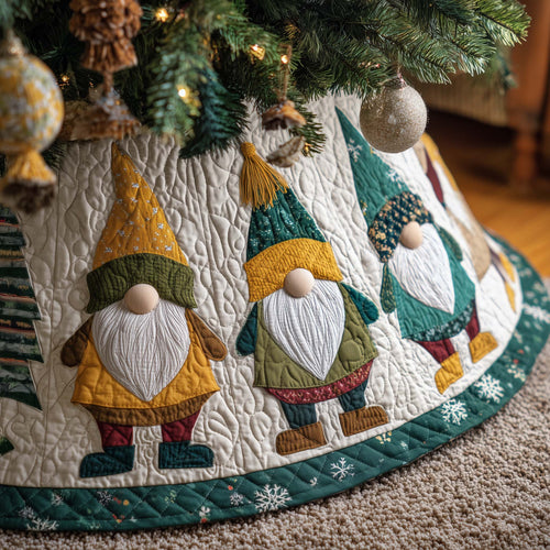 Holiday Gnome Quilted Tree Skirt GFTONL7075