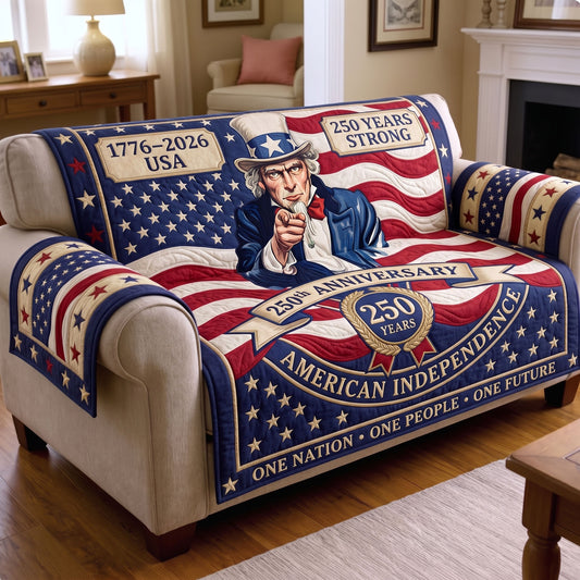 American Pride Quilted Sofa Cover GFTONMU191