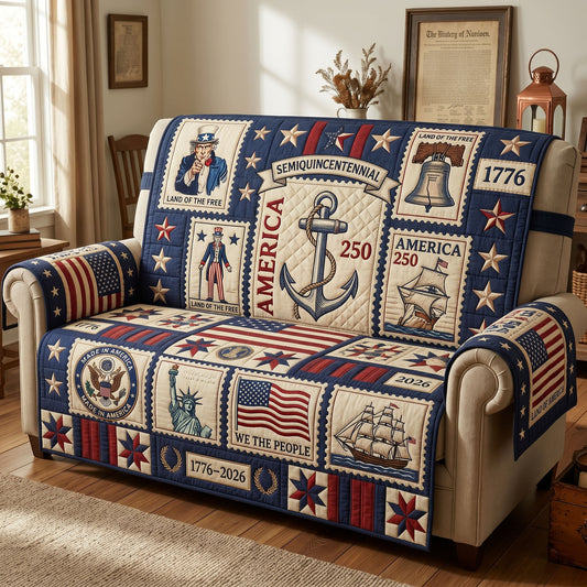 American Pride Quilted Sofa Cover GFTONMU192