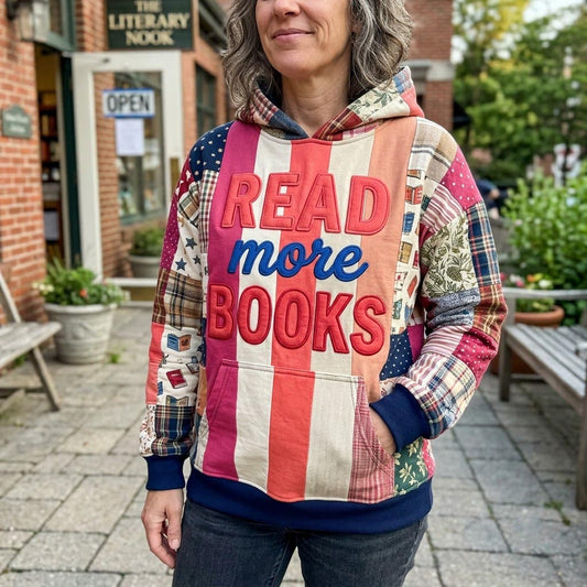Book Lover Hoodie GFTONMU2236