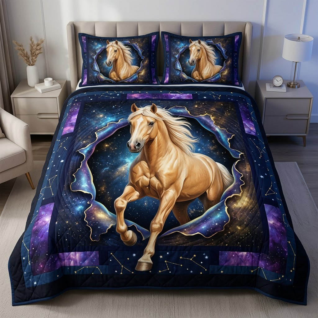 Running Horse 3-Piece Quilted Bedding Set GFTONMU2558