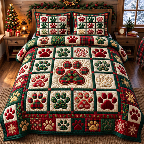 Paw Print 3-Piece Quilted Bedding Set GFTONMU3645