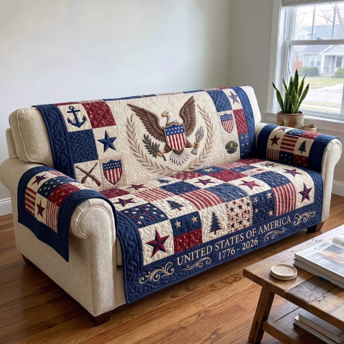 American Pride Quilted Sofa Cover GFTONMU42