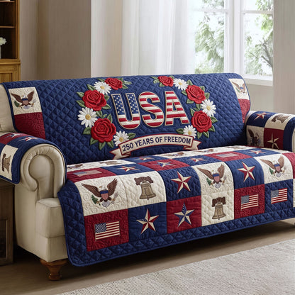 American Pride Quilted Sofa Cover GFTONMU45