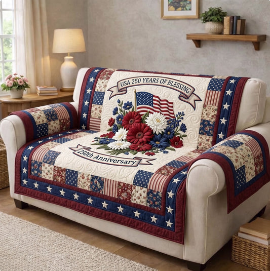 American Pride Quilted Sofa Cover GFTONMU48