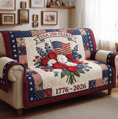 American Pride Quilted Sofa Cover GFTONMU49