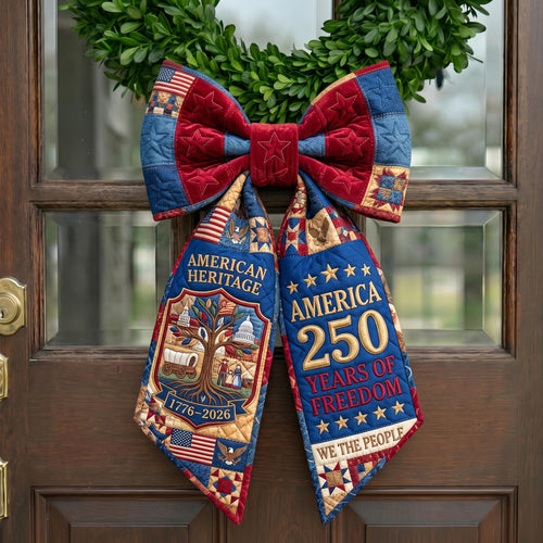 Heritage Patch Quilted Wreath Sash GFTONMU785