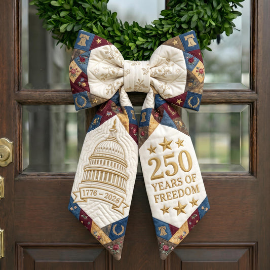 Heritage Patch Quilted Wreath Sash GFTONMU790