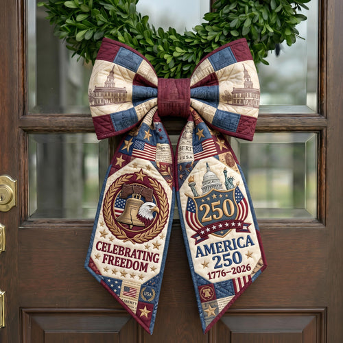 Heritage Patch Quilted Wreath Sash GFTONMU797