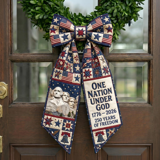 Heritage Patch Quilted Wreath Sash GFTONMU798