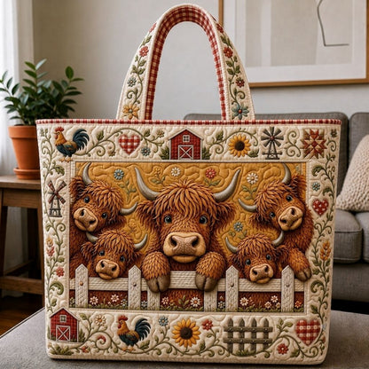 Cozy Highland Cow Quilted Tote Bag GFTONPT549