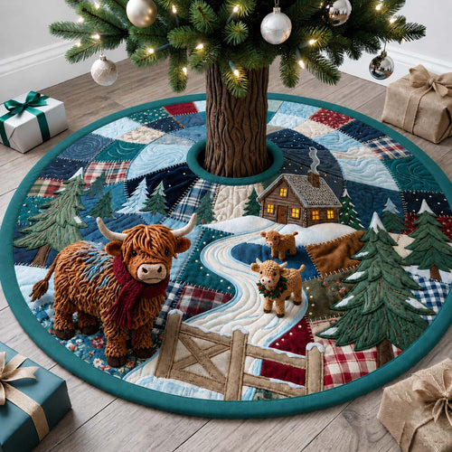 Highland Christmas Pasture Quilted Tree Skirt GFTONTD2305