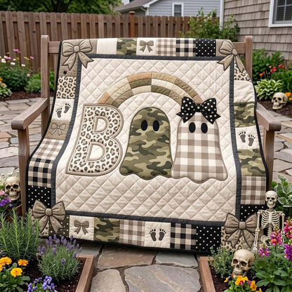 Cozy Little Haunts Quilted Blanket GFTONTD2364