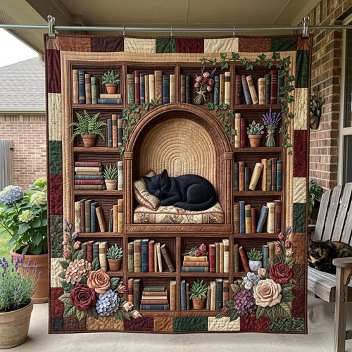 Whiskers Between Pages Quilted Blanket GFTONTD2594