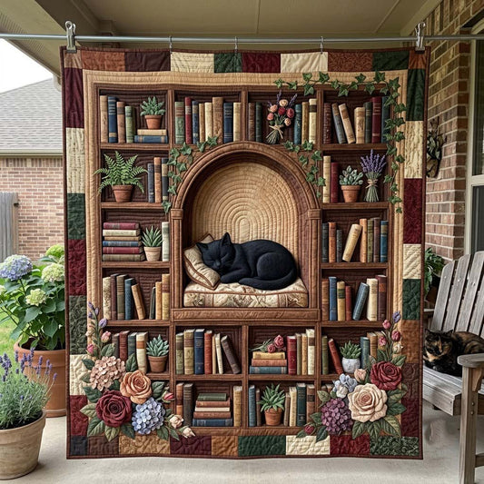 Whiskers Between Pages Quilted Blanket GFTONTD2594