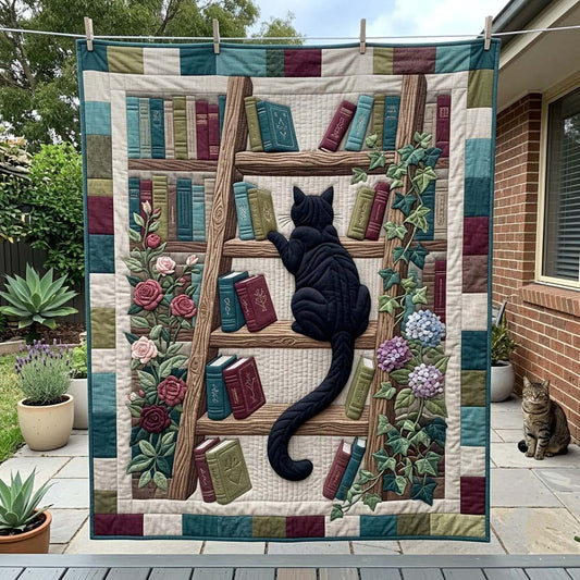 Whiskers Between Pages Quilted Blanket GFTONTD2596